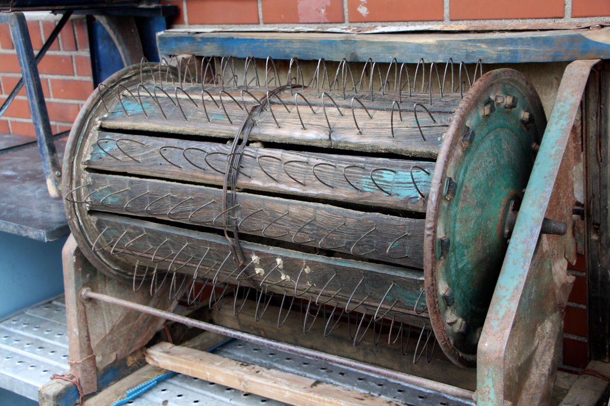 Молотилка-терка пучковая универсальная МТПУ-500