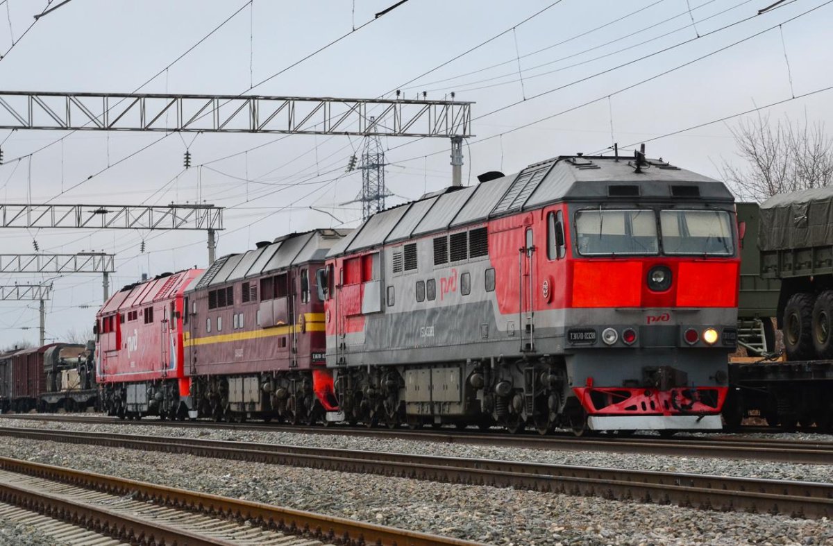 Дизель поезд д1 в Узловой