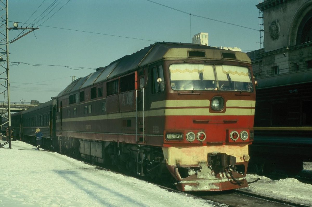 Дизель поезд Рижский Эр