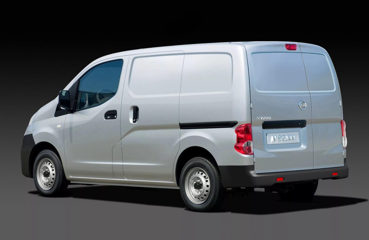 Nissan nv200 грузовой фургон