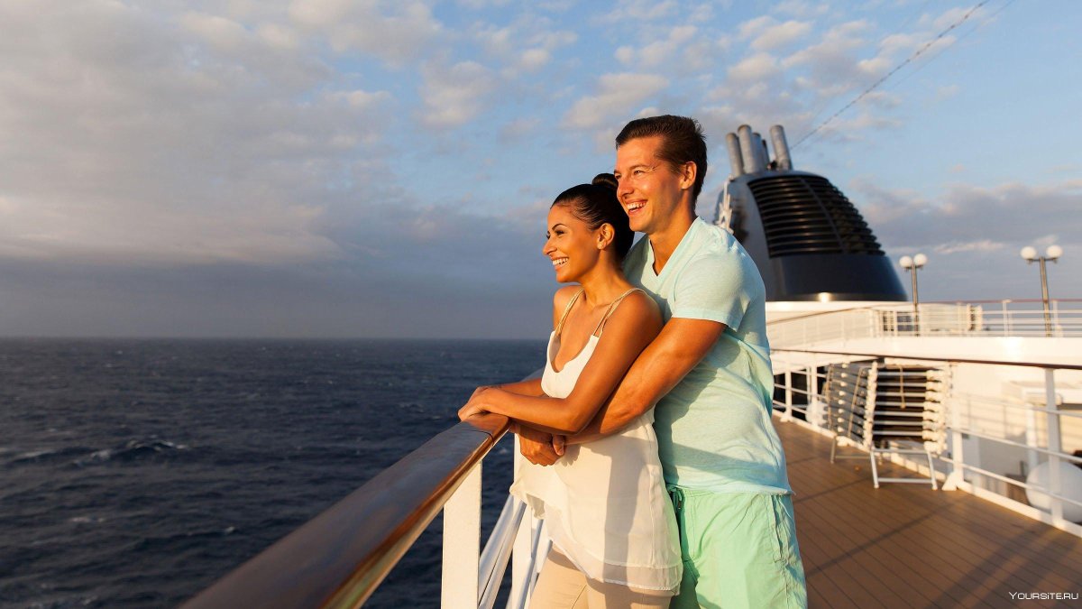 Девушка на круизном лайнере