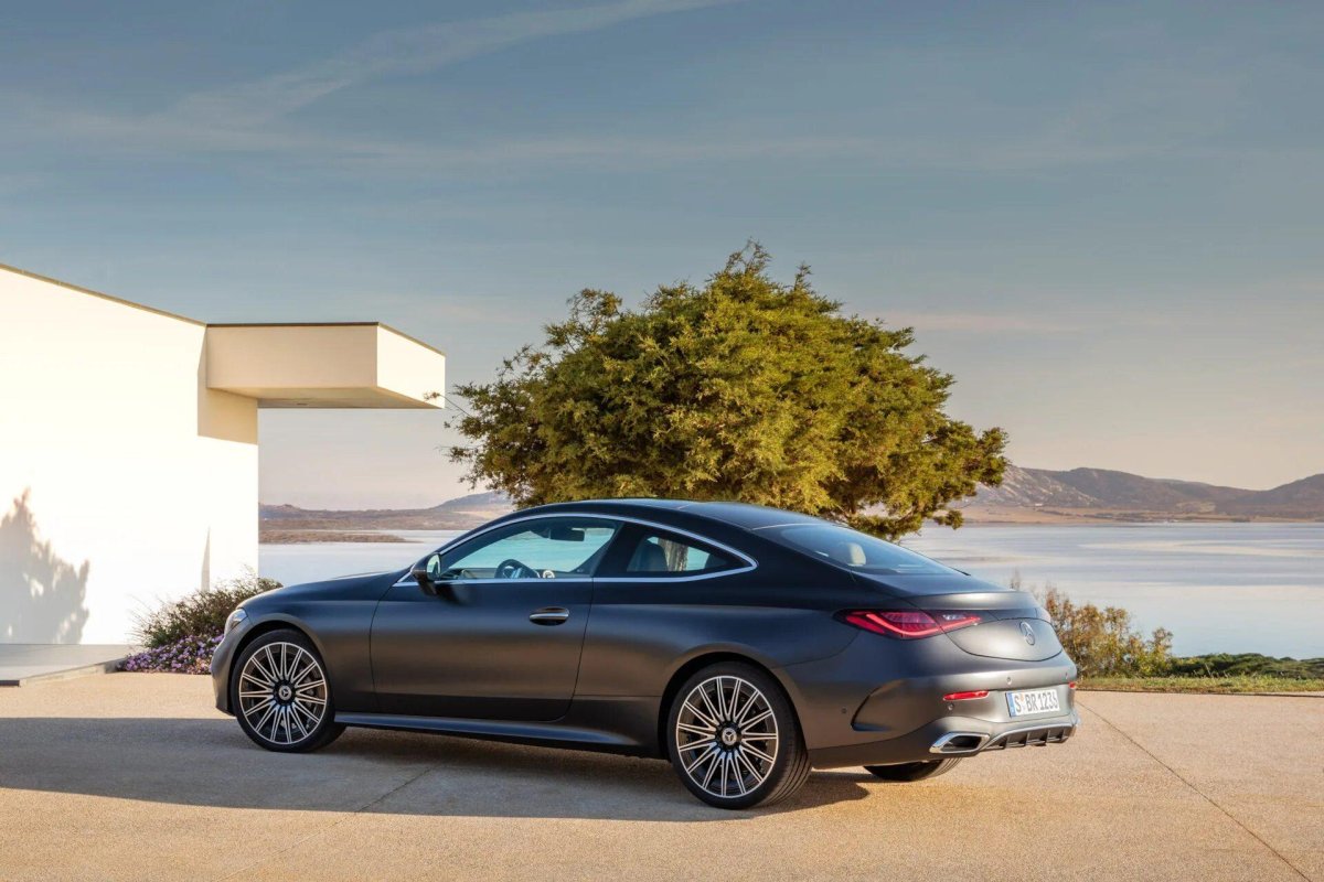 Мерседес купе 2024