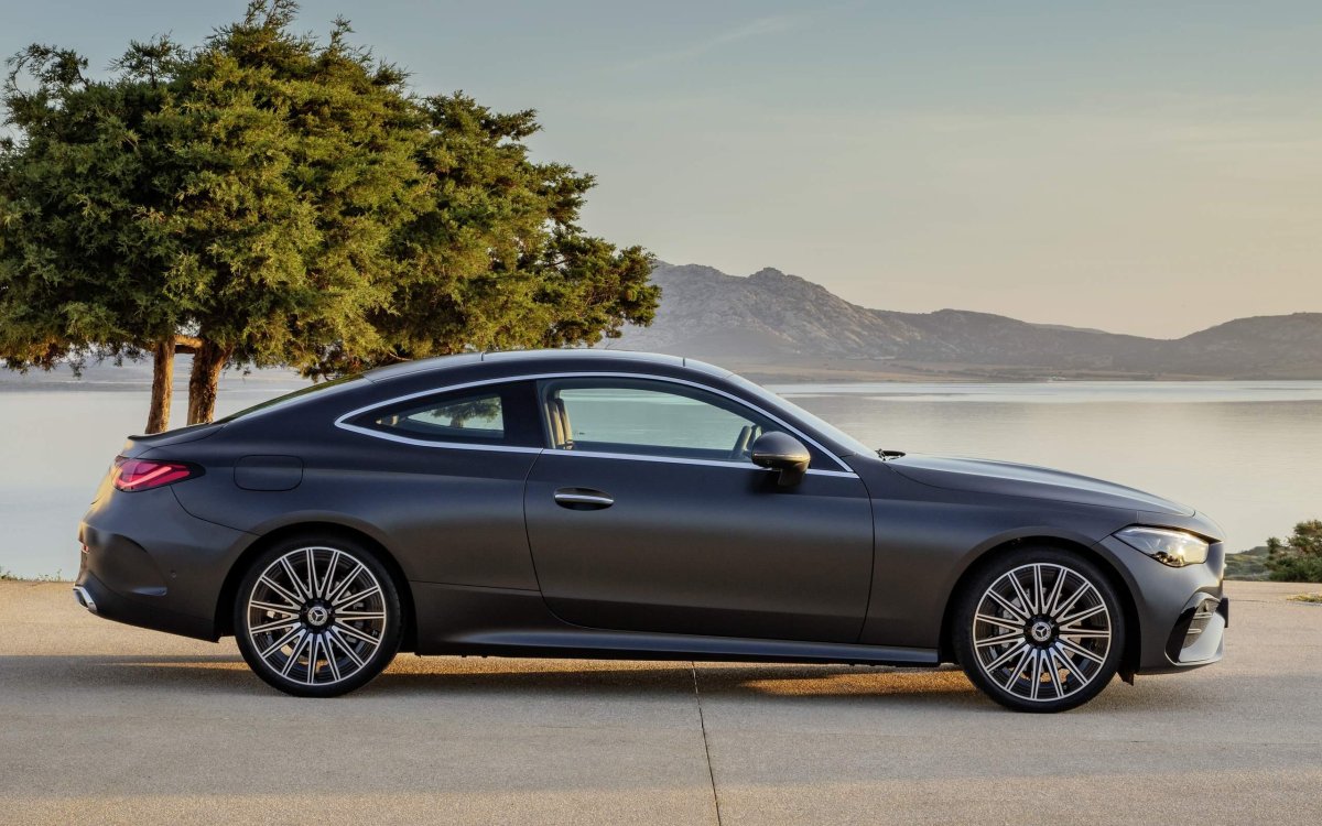 Mercedes Benz Coupe 2024