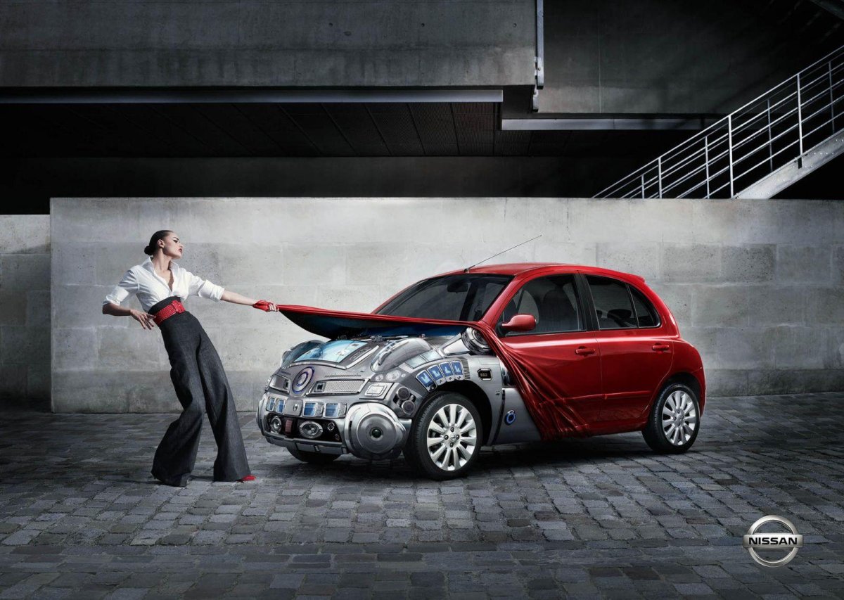 Необычная реклама автомобилей