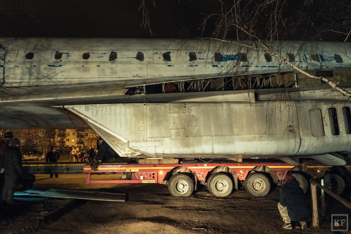 Ту 144 распил