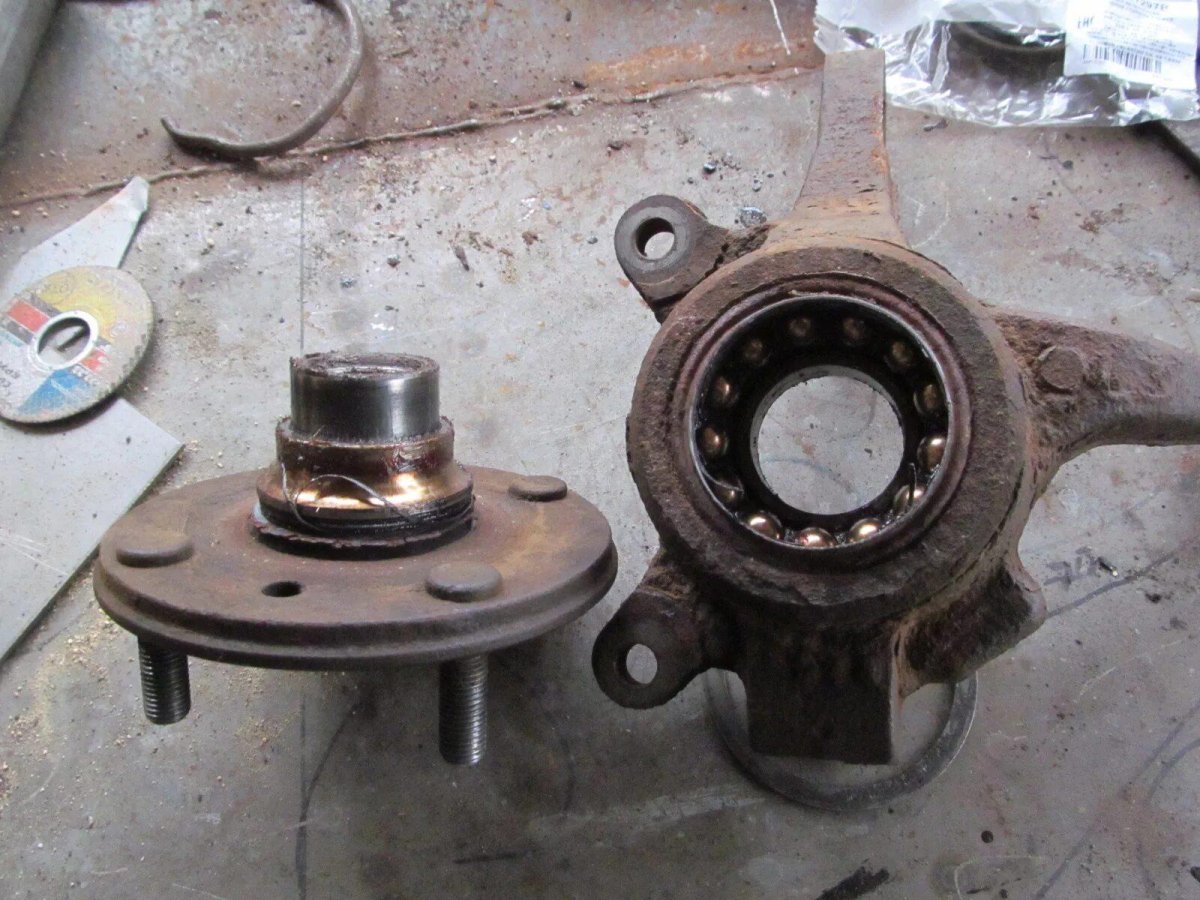 Ступицы от Lancer на l200