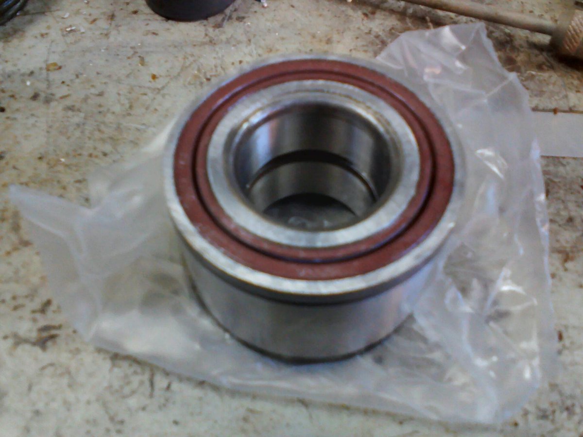 Подшипник задней ступицы Калина 1