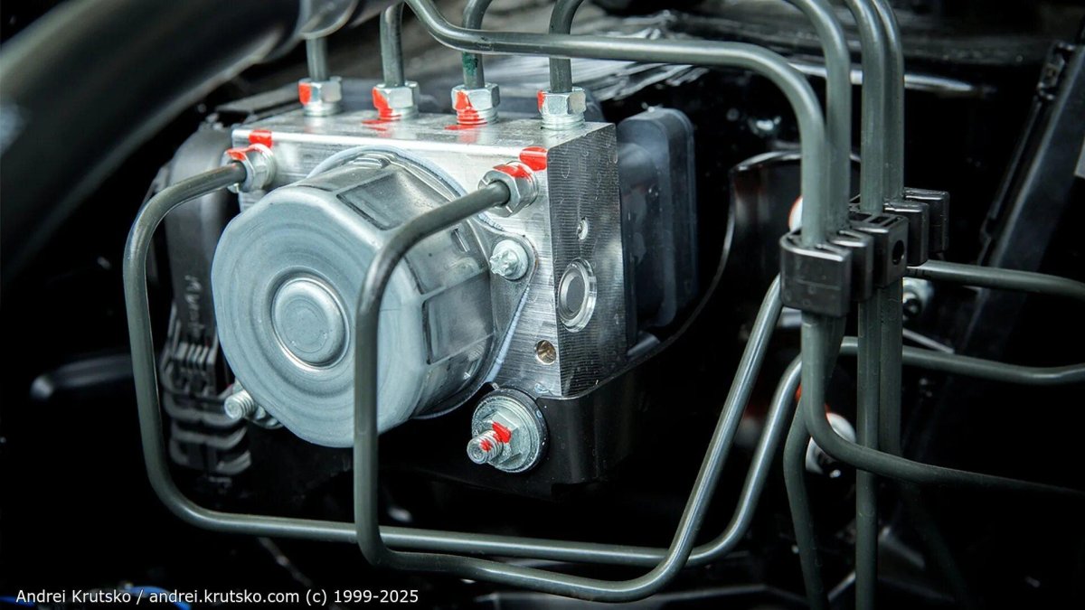 Антиблокировочная тормозная система ABS