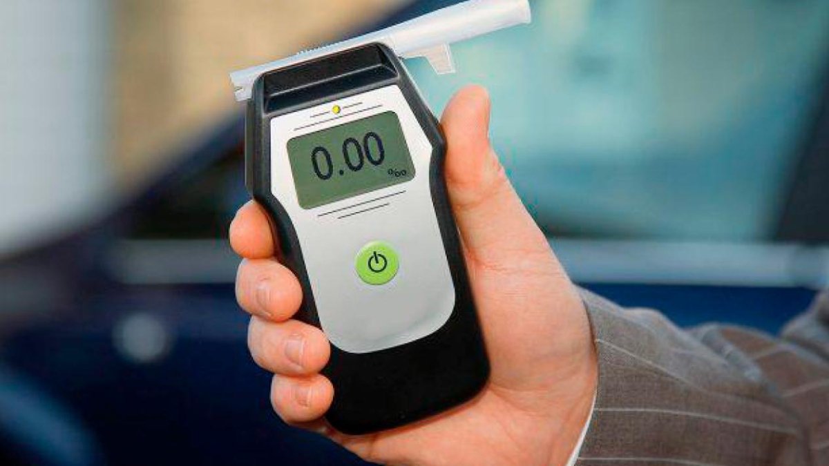 Алкотестер фото