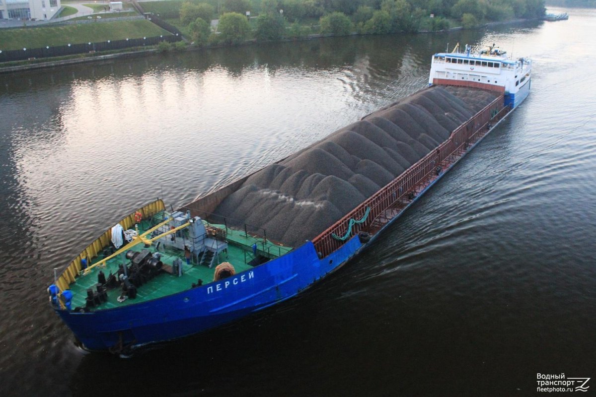 Сухогруз Персей