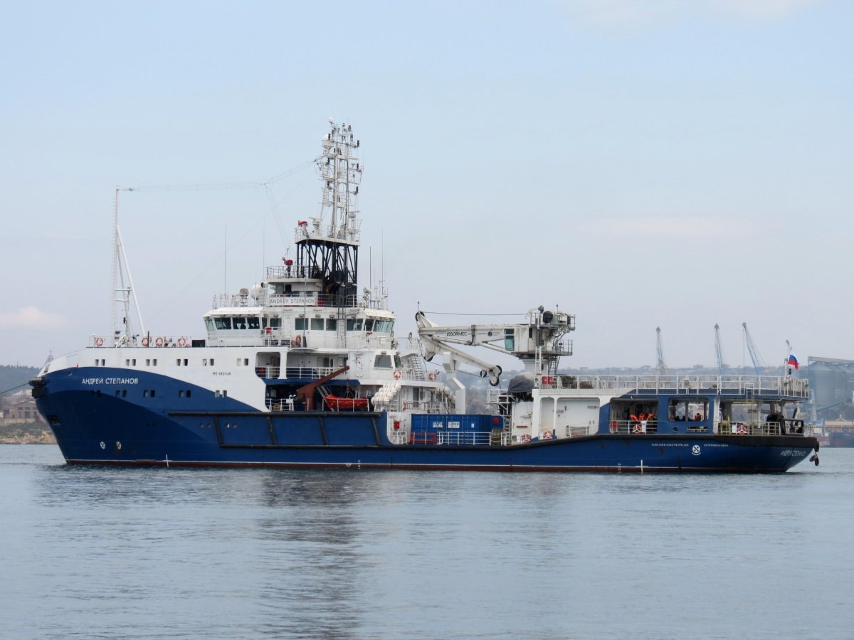 Буксир Андрей Степанов проекта 23470