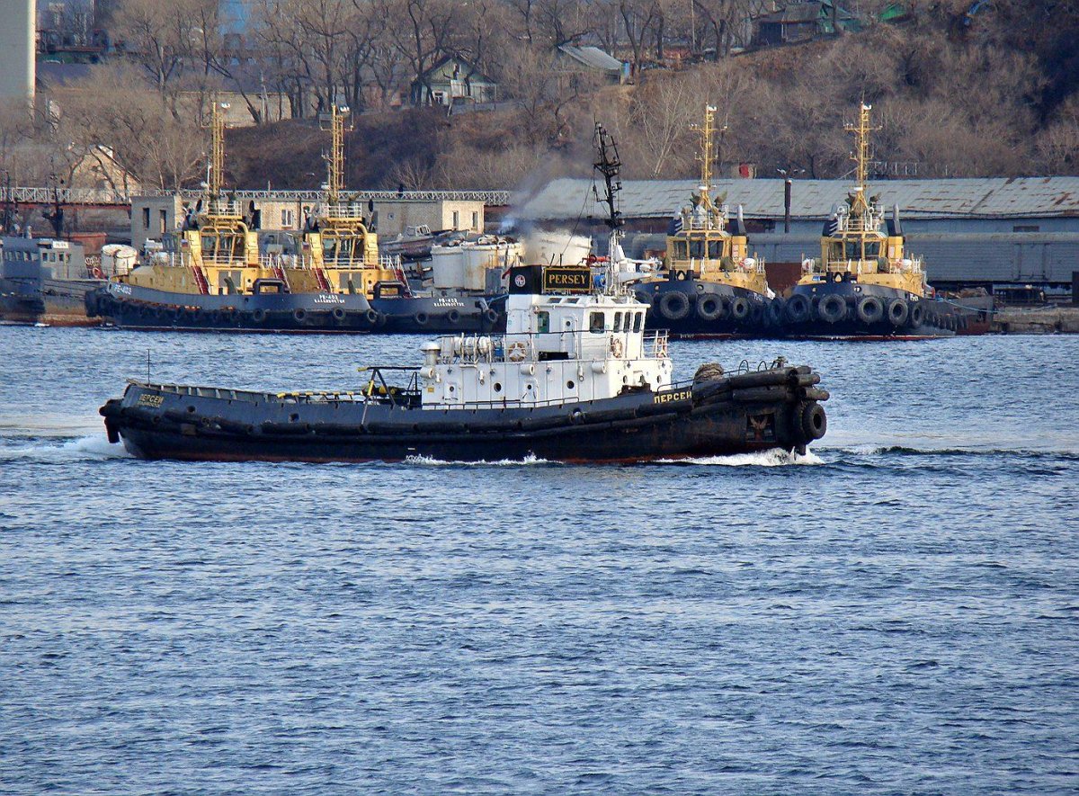 Судно Персей Владивосток