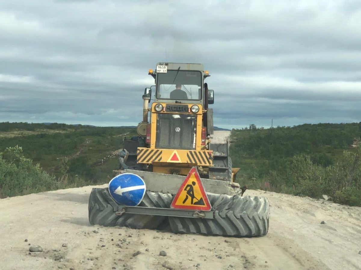 Приспособления для выравнивания грунтовых дорог