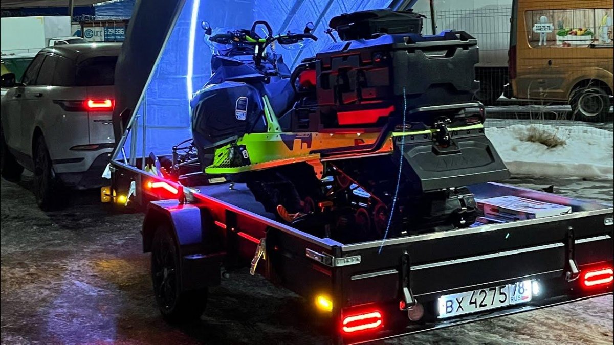 Прицеп для снегохода муравей