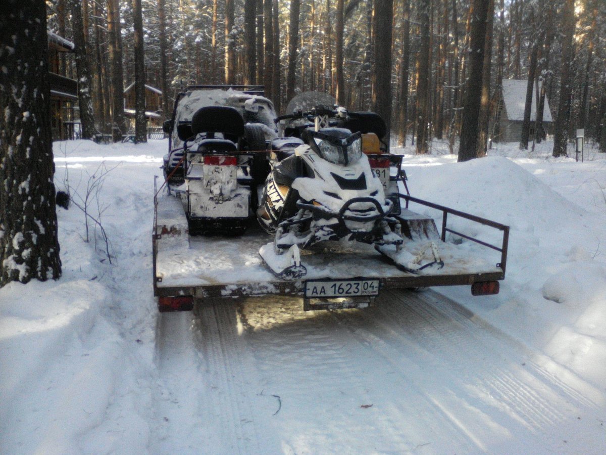Прицеп Аляска снегоход 2