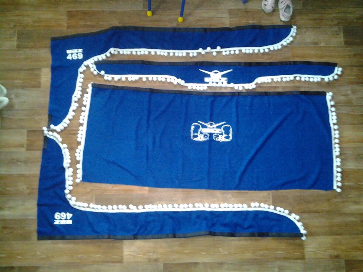 Ламбрекены на УАЗ 452