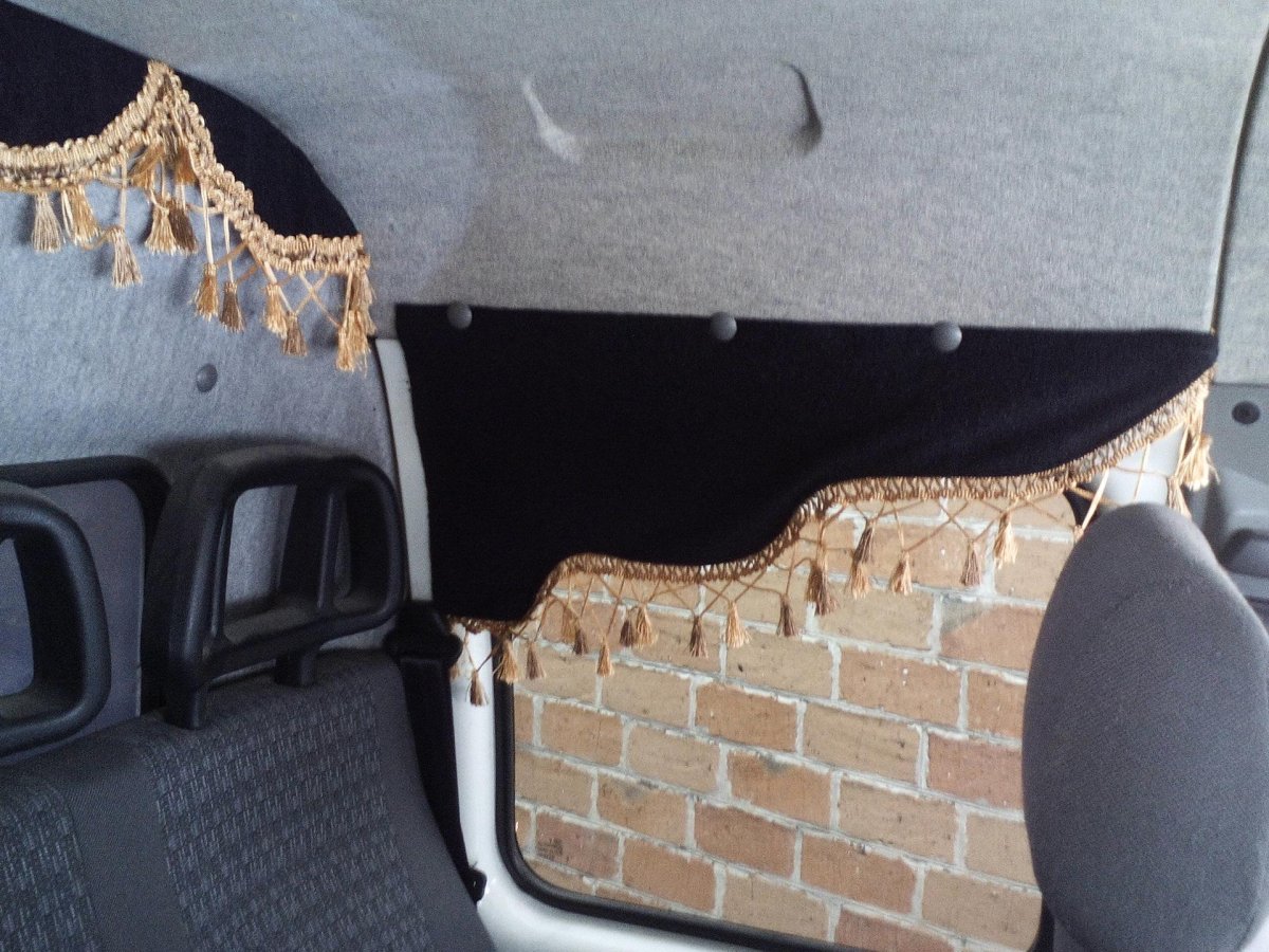 Шторки на ГАЗ 2752