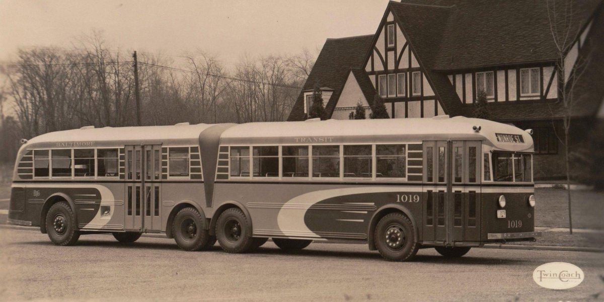 Kaiser coach Bus 1946