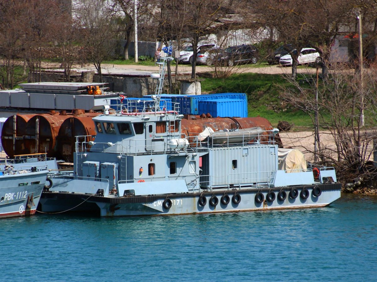 Многоцелевой катер МРВ-14