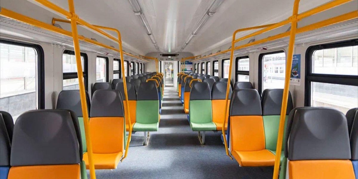 Эп2д салон вагона