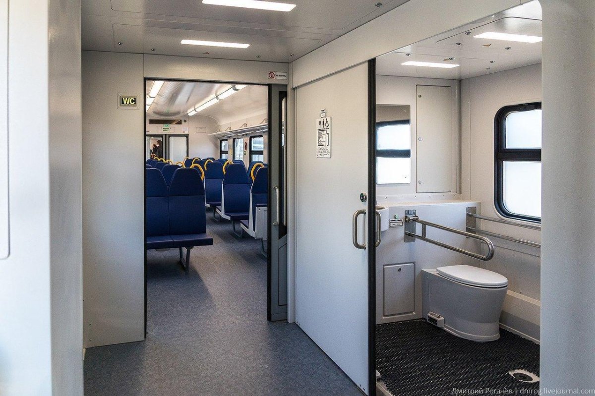 Эп2д салон вагона