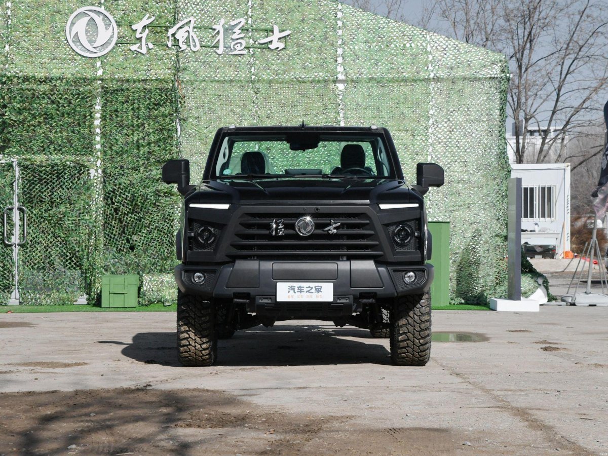 Dongfeng Warrior 6x6