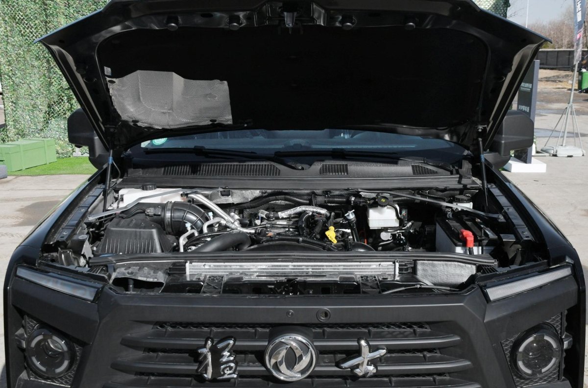 Dongfeng Warrior m50