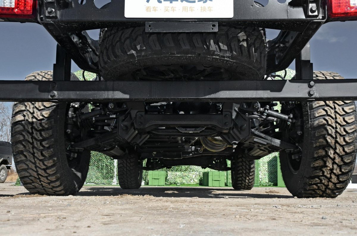 Dongfeng Warrior 6x6