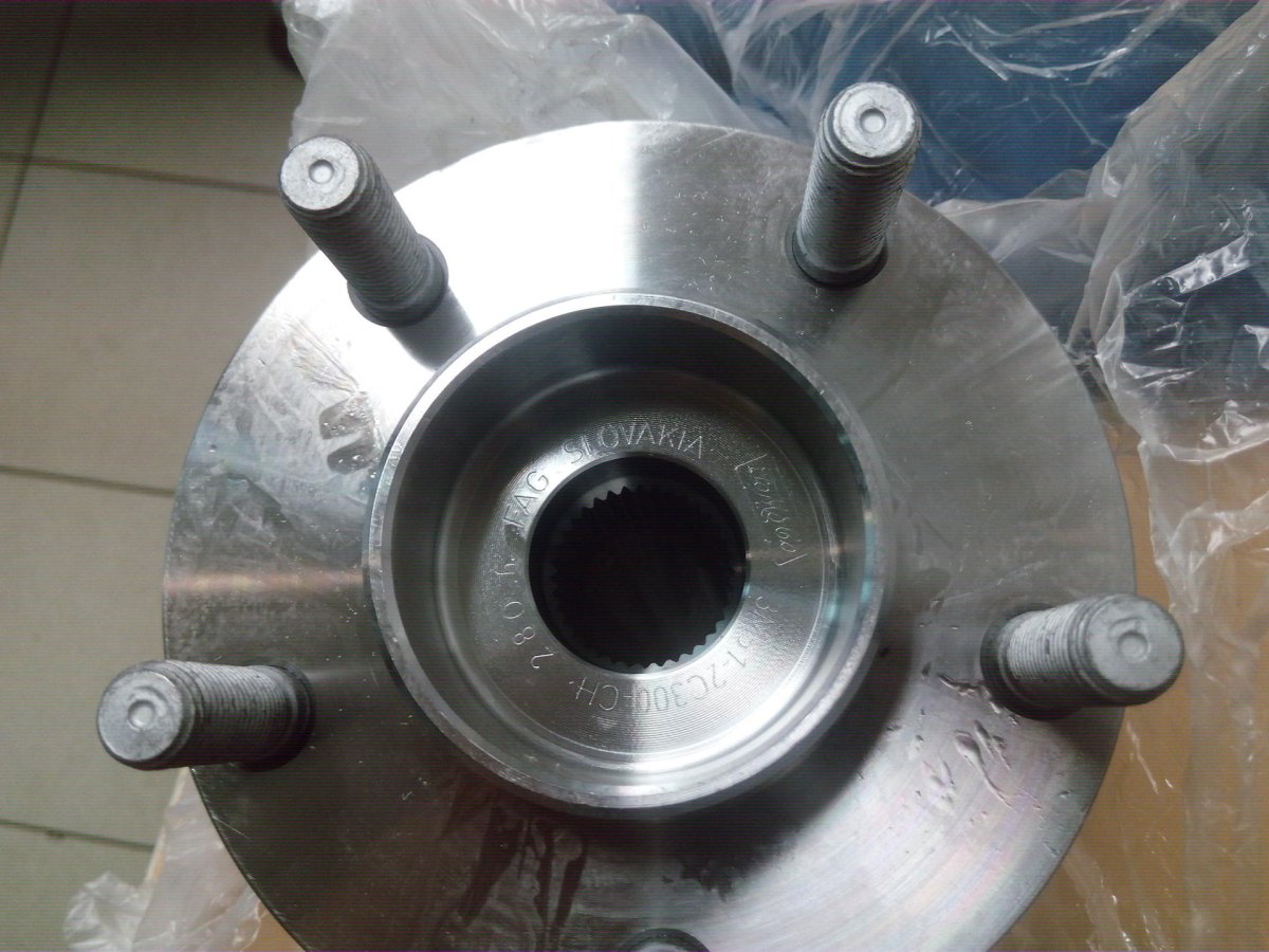 Ступица Форд фокус 2 передняя