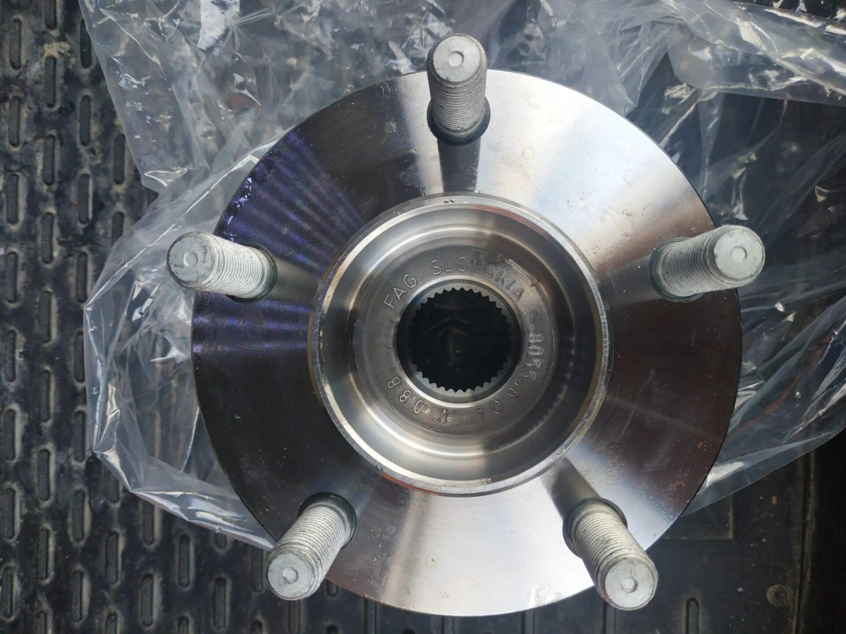 Ступица передняя фокус 2