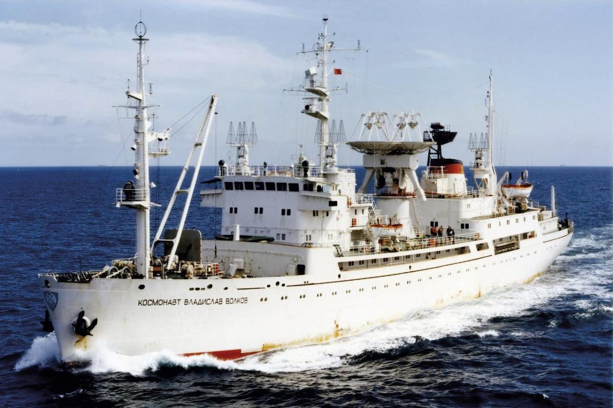 Судно академик Владислав Волков