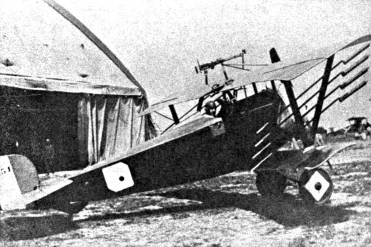 Истребитель Nieuport 17