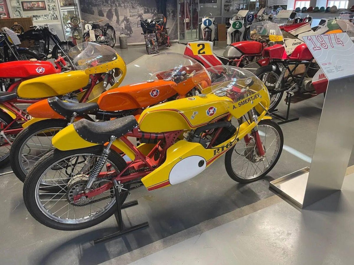 Мопед спортивный