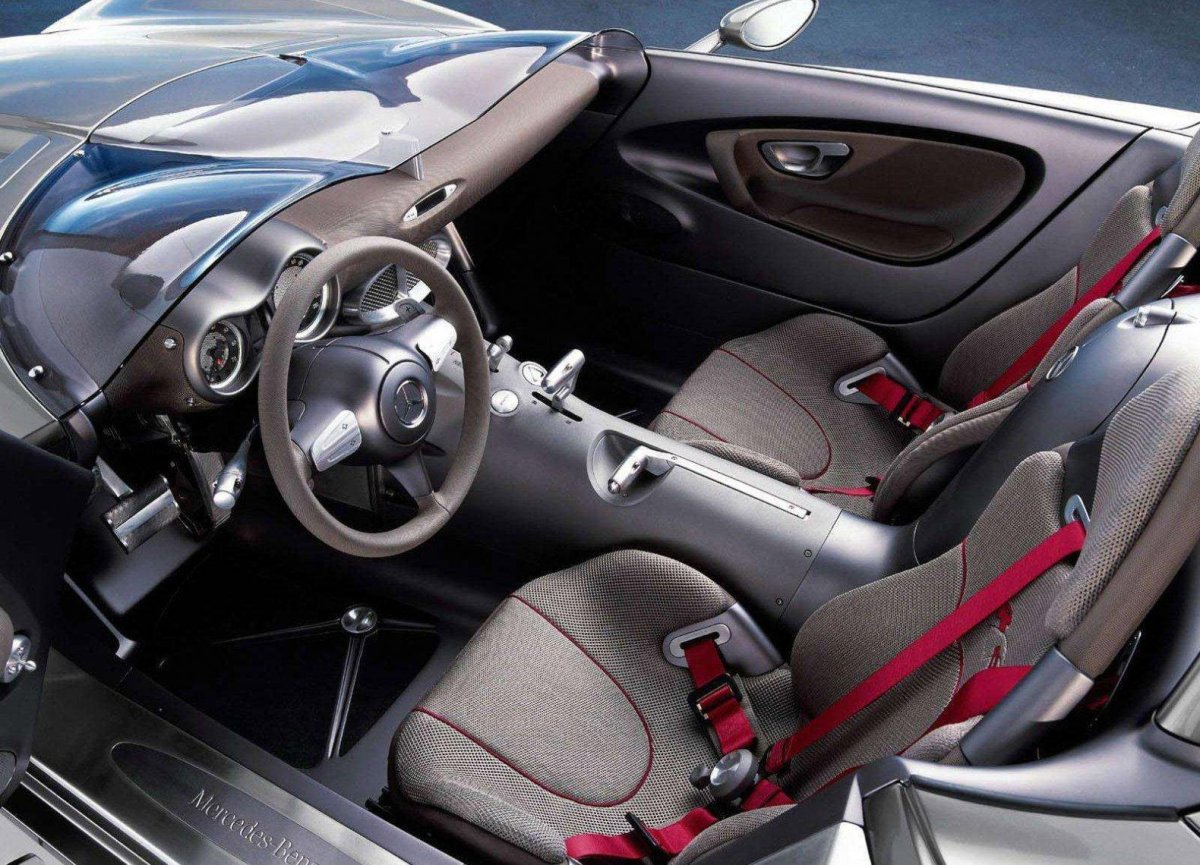 Мерседес ф400