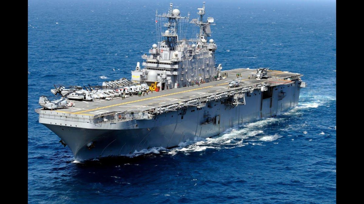 Корабль USS America (LHA 6)
