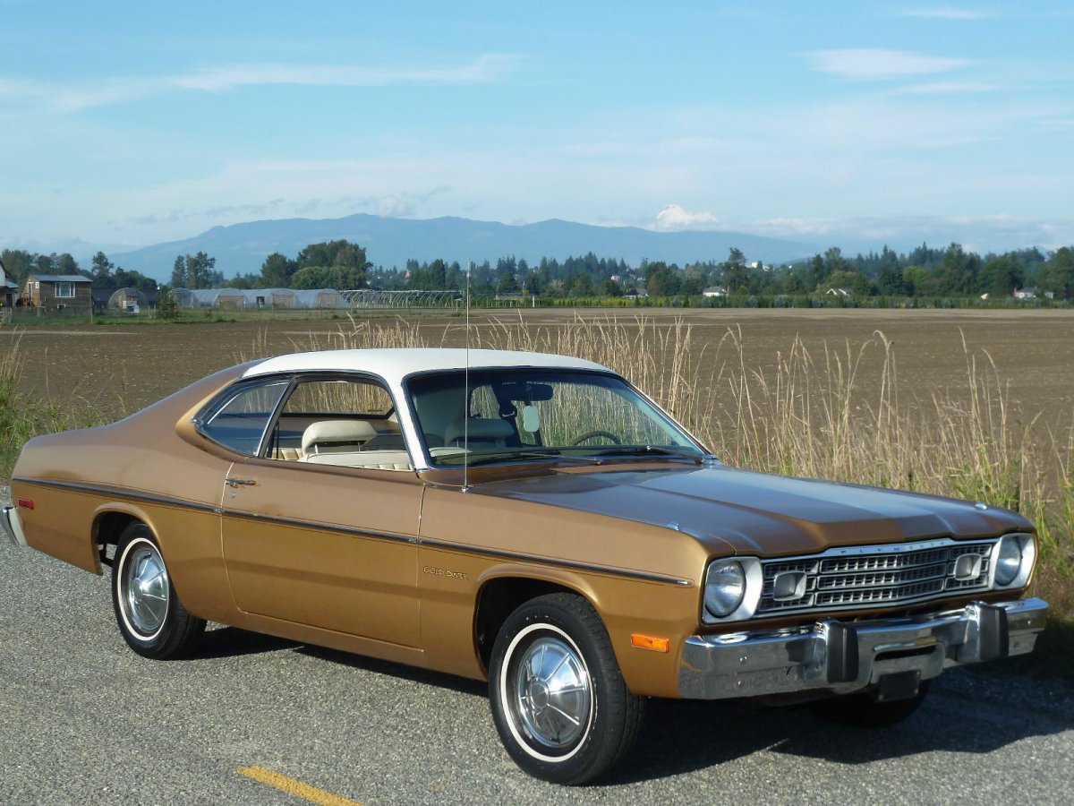 Plymouth Duster 1975