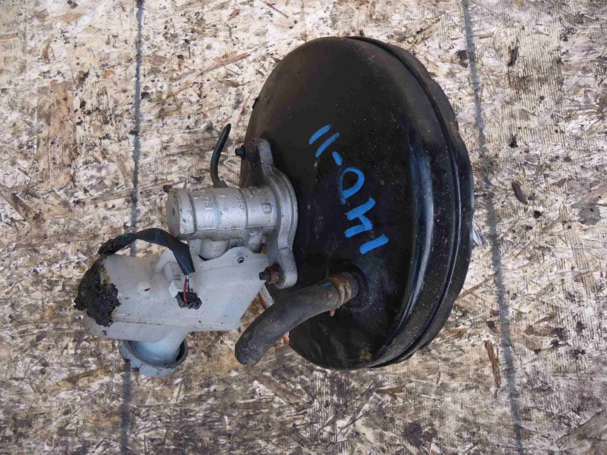 Тормозной цилиндр вакуумник Suzuki Grand Vitara 3