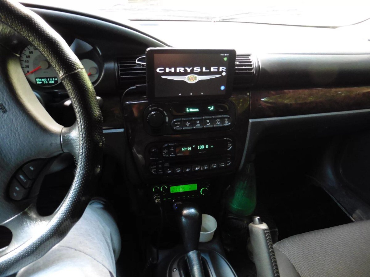 2 Din магнитола на Волгу Сайбер