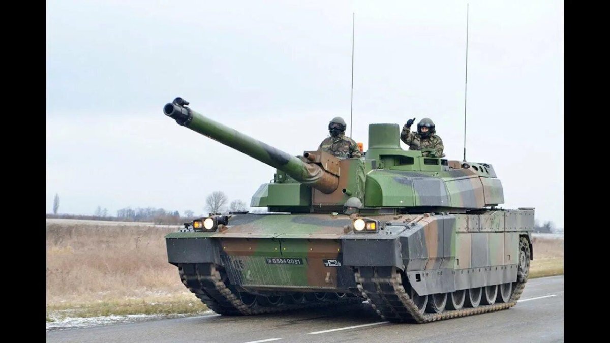 Танк AMX-56 Leclerc