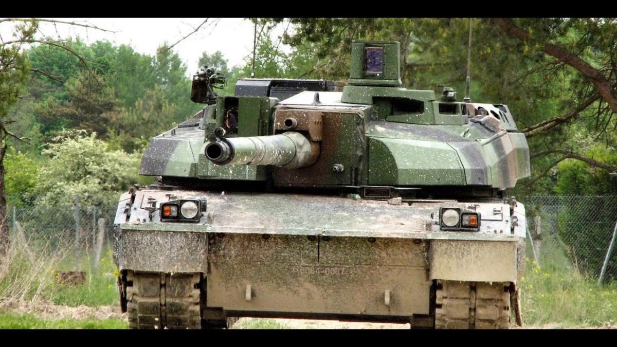 Леклерк танк