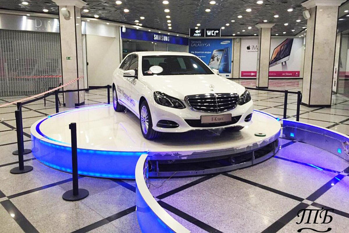 Подиум для автомобиля