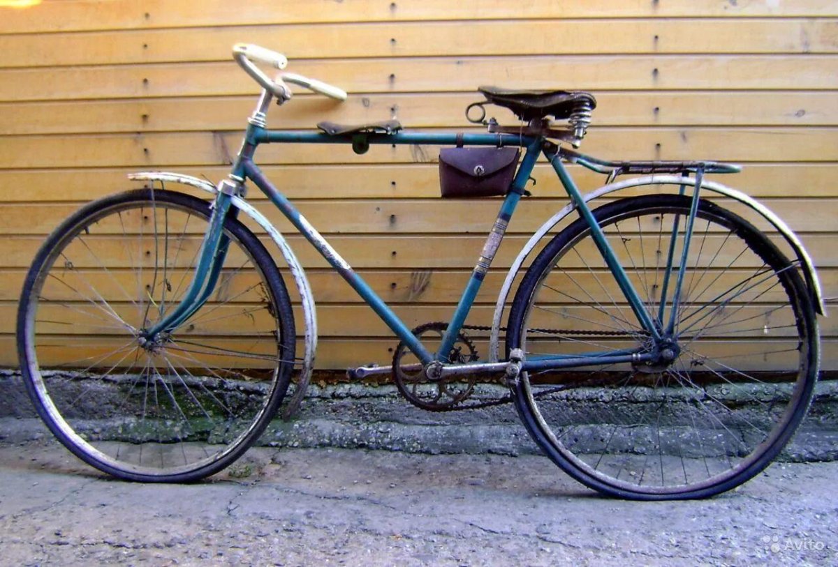 Советский велосипед Урал