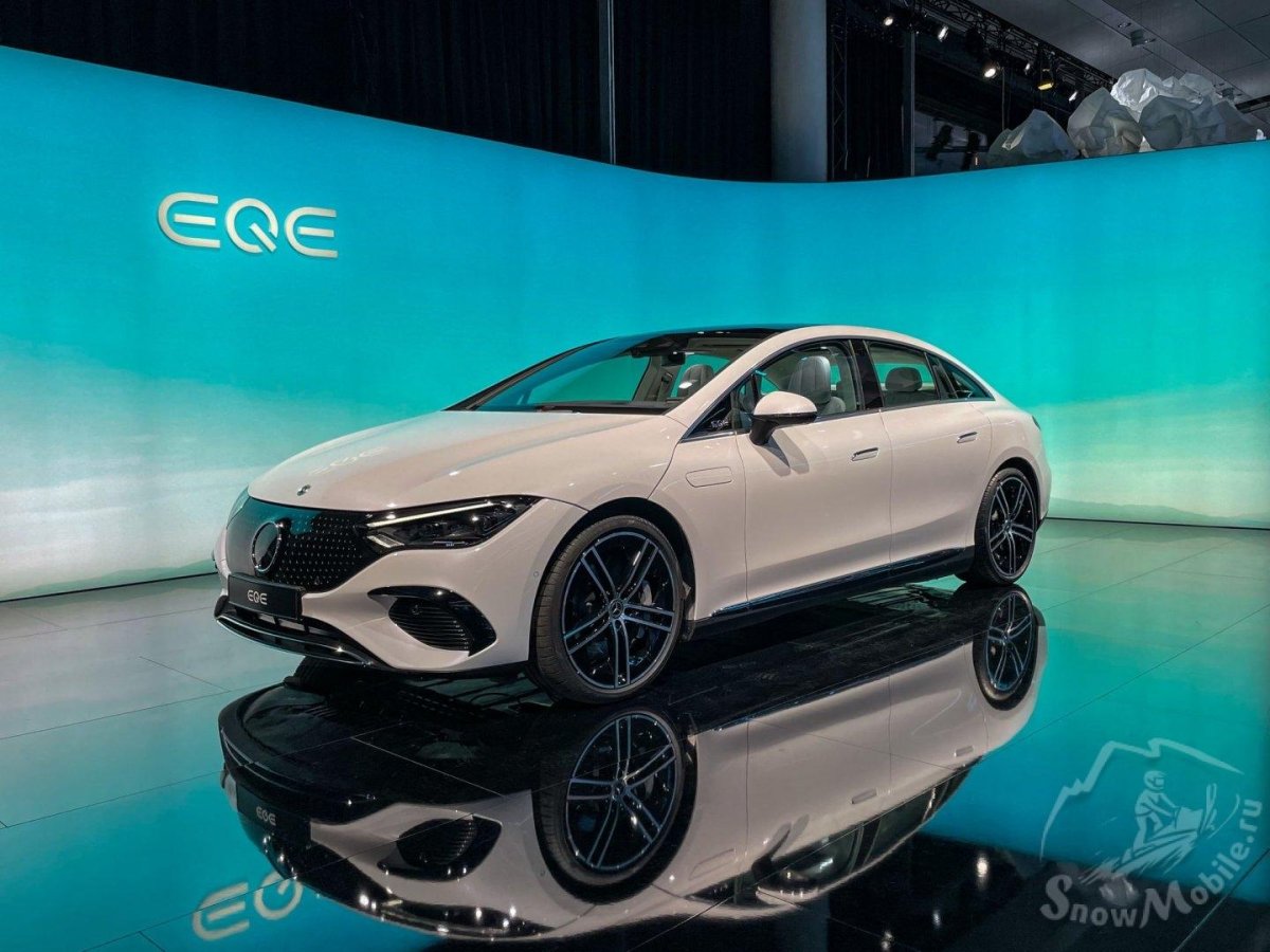 Mercedes eqe SUV 2022