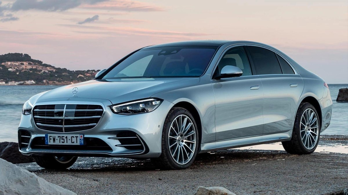 Mercedes Benz e class 2022