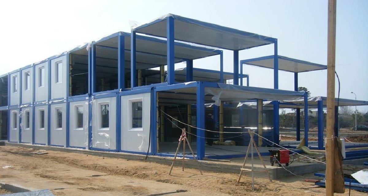 Быстросборный модуль сэндвич панели