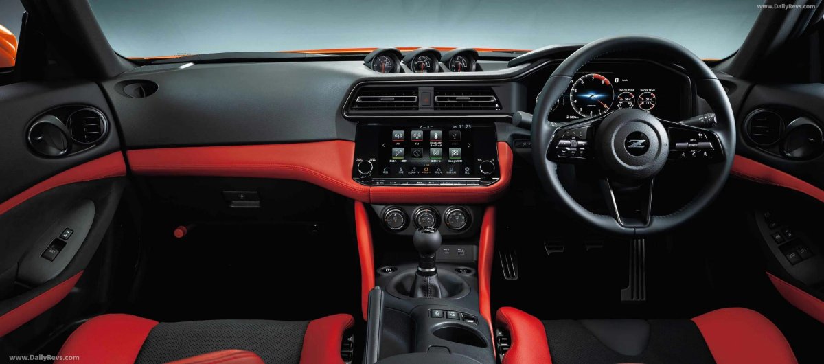 Nissan z 2023 Interior