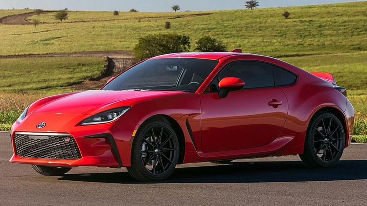 Тойота ГТ 86 2022