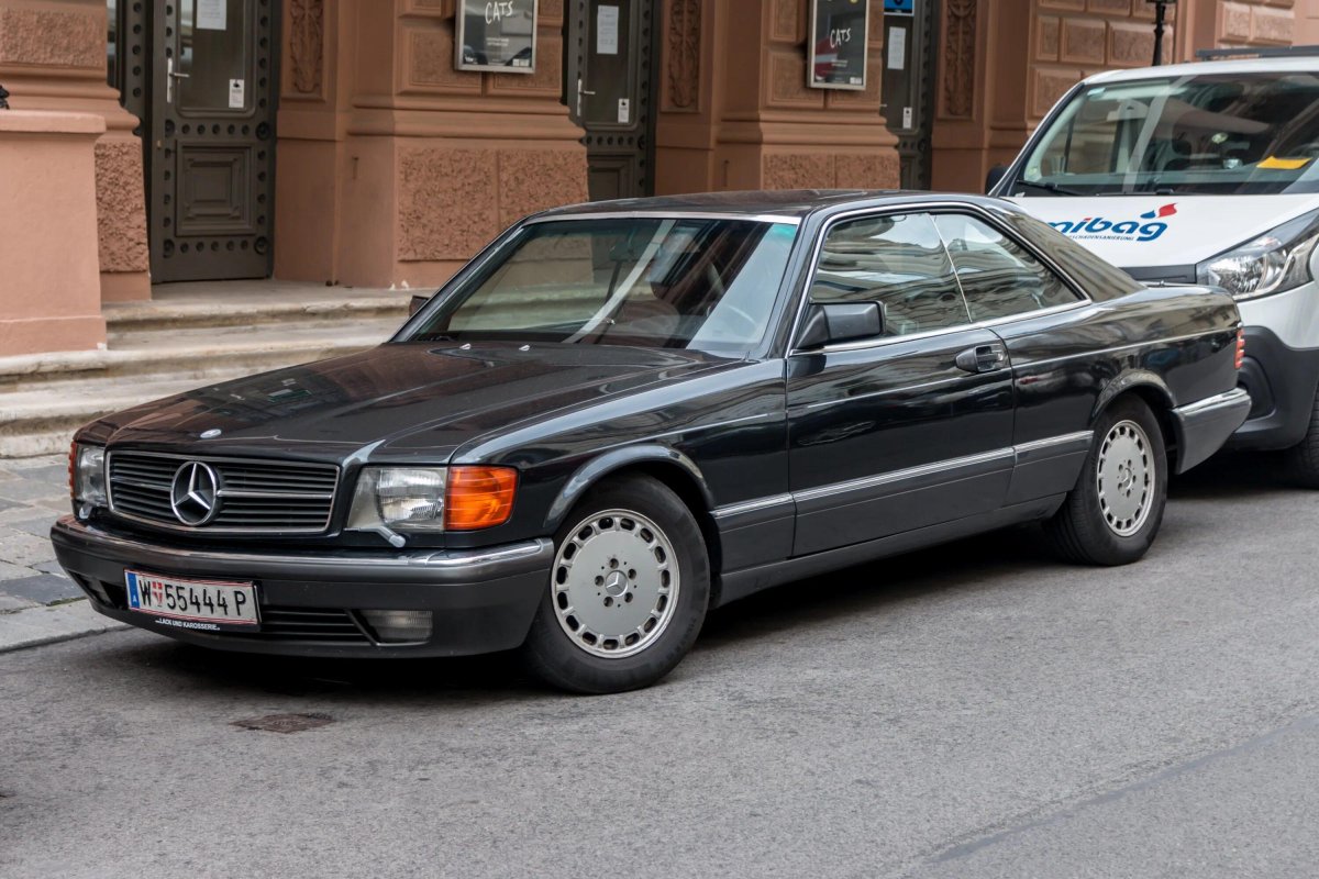 Mercedes c126