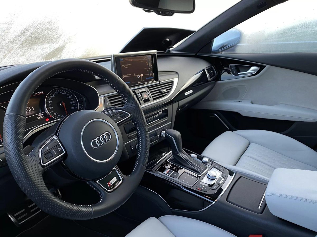 Audi a7 2017 салон
