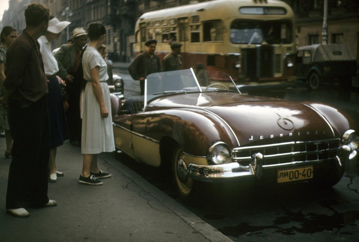 Автомобиль Ленинград 1956